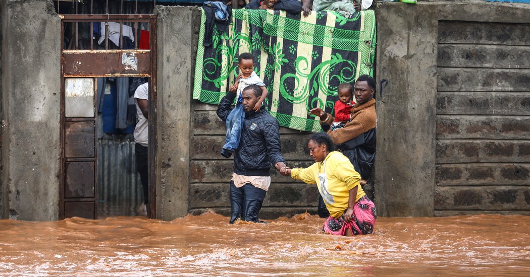 Overflow Inundates Kenya, Killing at Least 32 and Displacing 1000’s