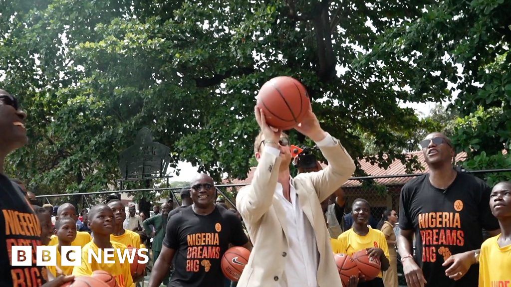 Prince Harry and Meghan in Nigeria: Dunking it like a Duke