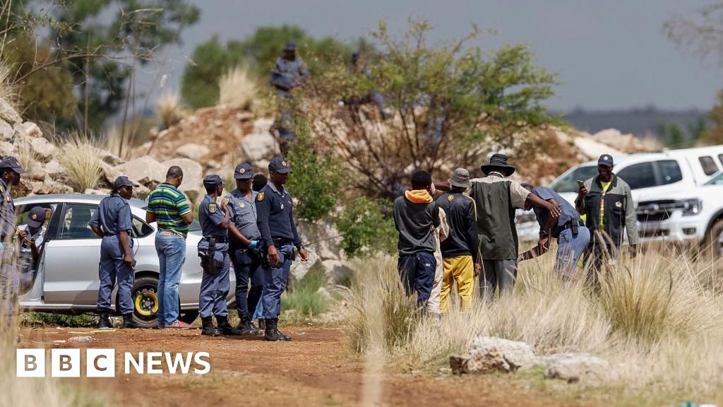 1000’s of unlawful ‘zama zama’ miners stay underground in South Africa