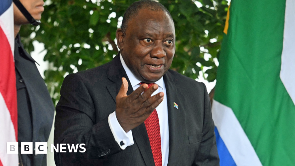Ramaphosa survives Trump ambush over 'white genocide'