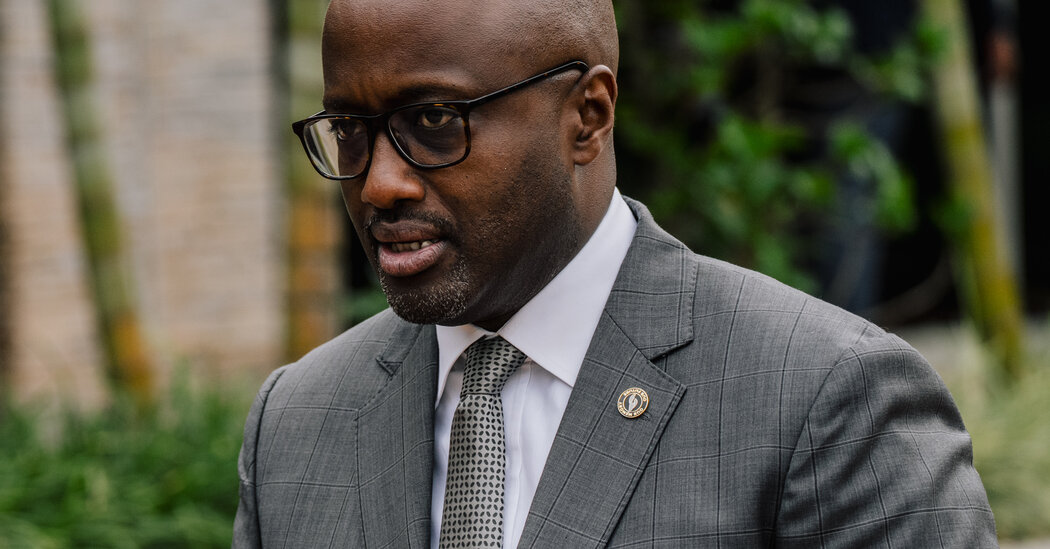 Rwanda in Talks With Trump Administration to Take in Migrants Deported From U.S.