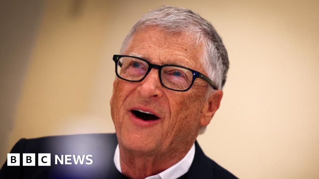 Microsoft founder to give most of $200bn fortune to Africa