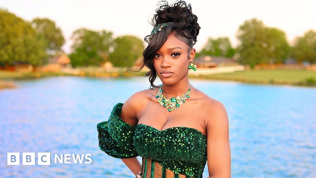 The Nigerian prom dresses that have the wow factor for US teenagers