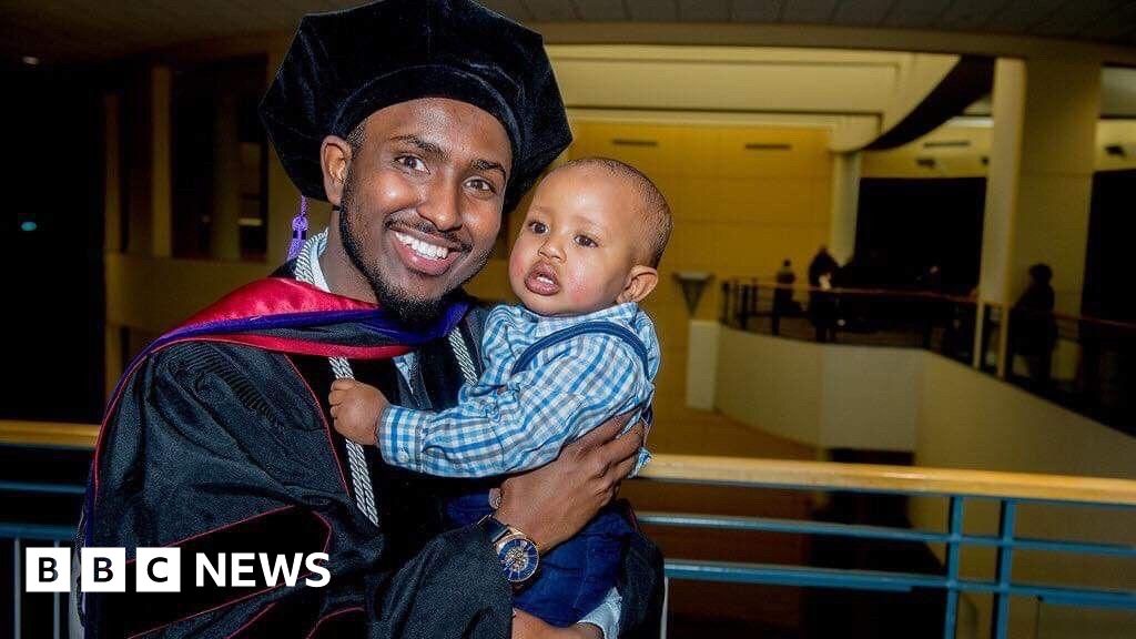 Minnesota’s Somali community braces for immigration crackdown